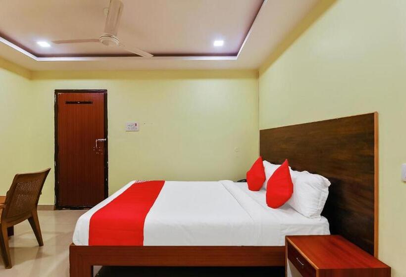 Отель Oyo Home 37838 Bahavni Residency