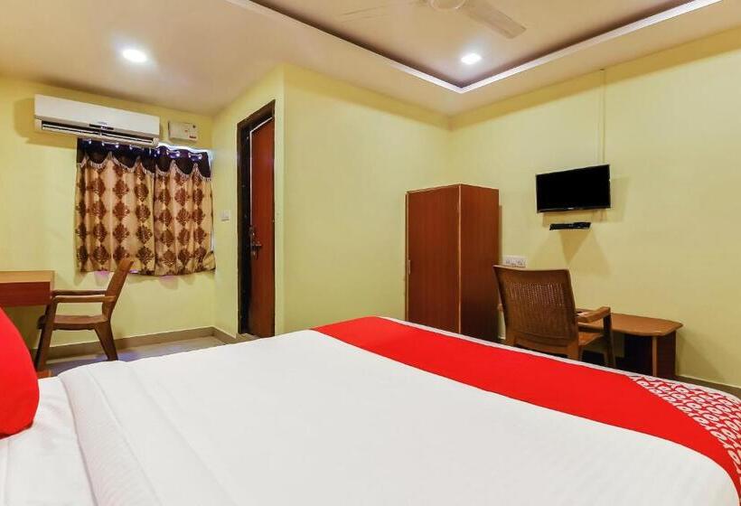 Отель Oyo Home 37838 Bahavni Residency