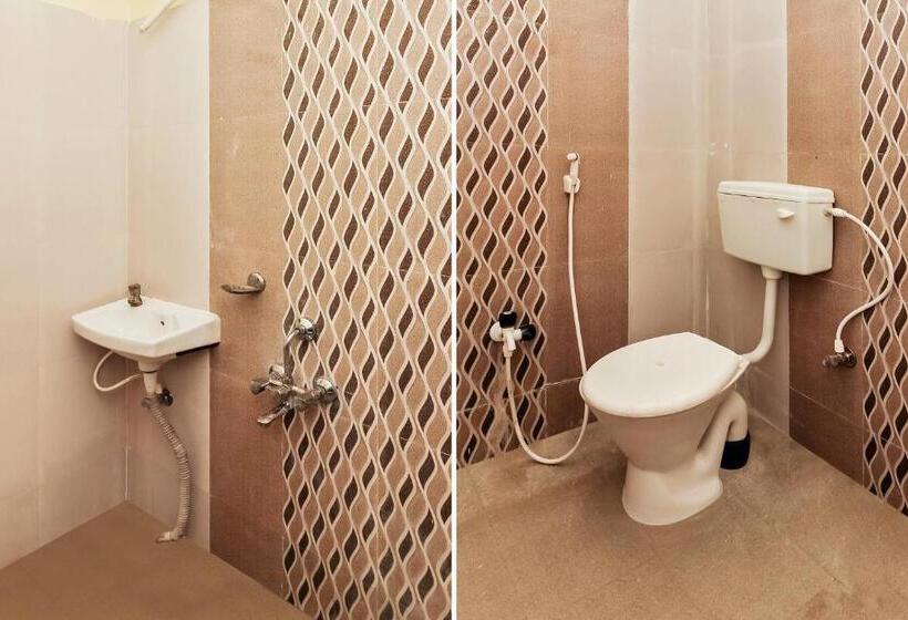 Отель Oyo Home 37838 Bahavni Residency