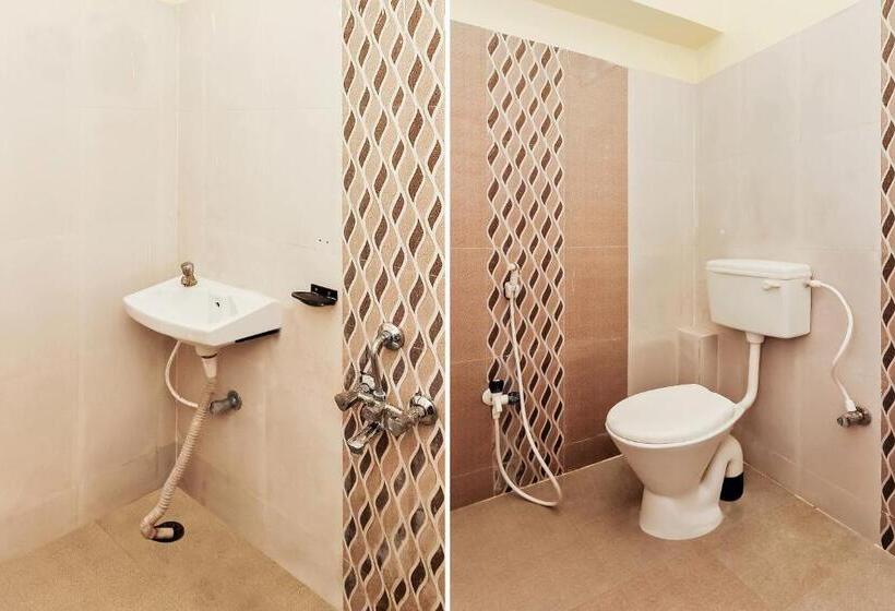 Отель Oyo Home 37838 Bahavni Residency