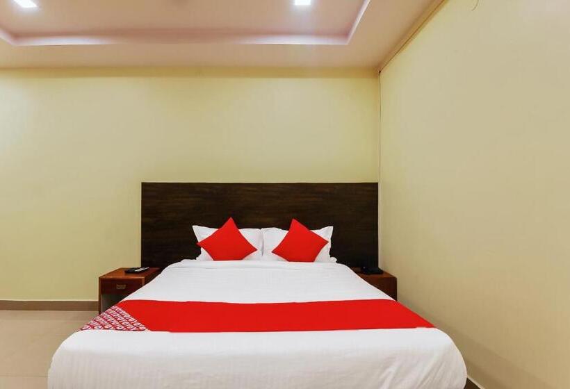 Отель Oyo Home 37838 Bahavni Residency