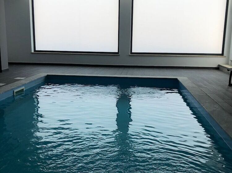 ホテル Villa Rey Spa &