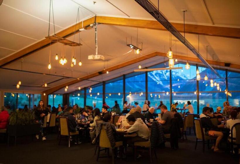 Mt Cook Lodge And Motels