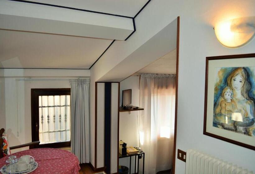 פנסיון Alla Posta Guest House