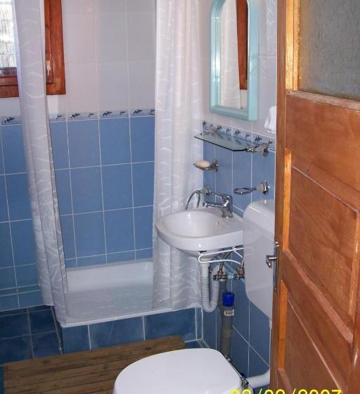 פנסיון Busta House