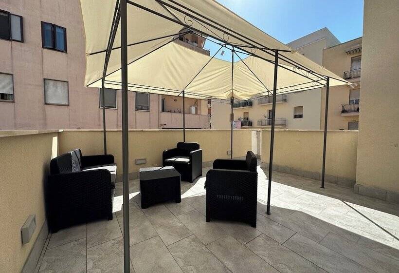 پانسیون Dolmen Guest House