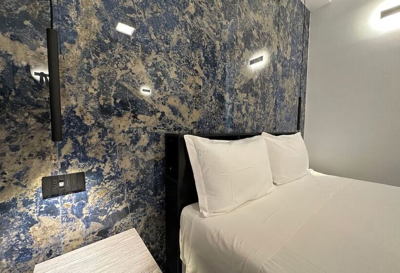 پانسیون Dolmen Guest House
