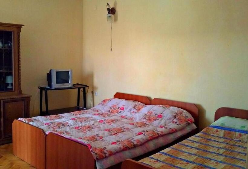 پانسیون Guest House Hristiva