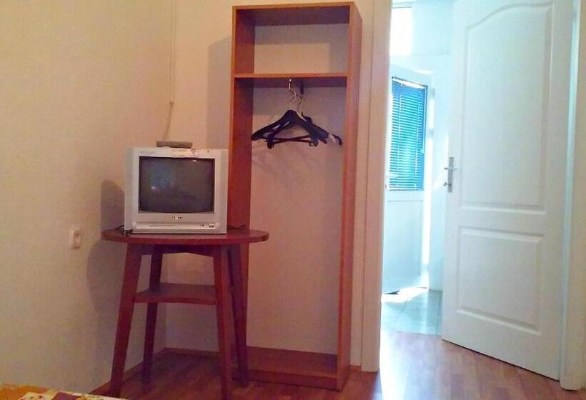 پانسیون Guest House Hristiva