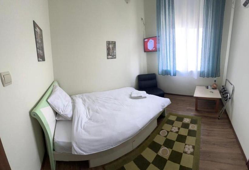 بنسيون Kremena Guest House