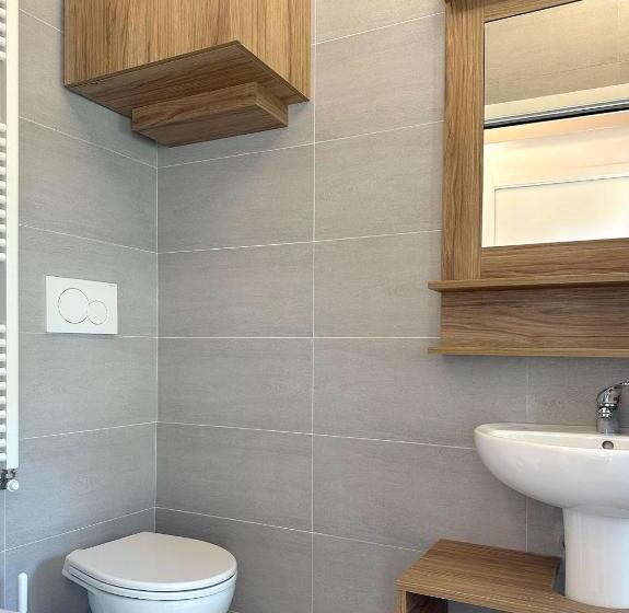 Пансион La Residenza Di Opera Arte