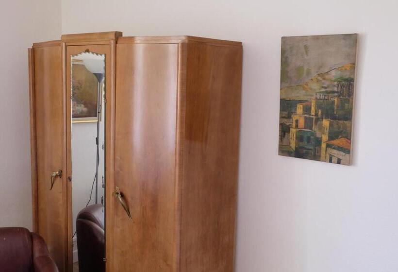 膳宿费 Le Gros Chigy Château