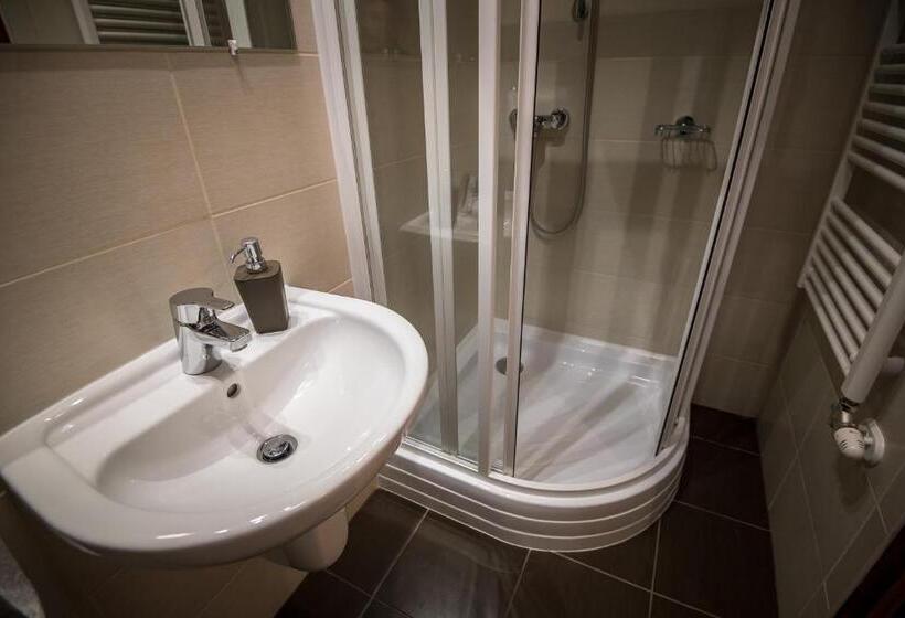 Пансион Mokka Apartman Szeged