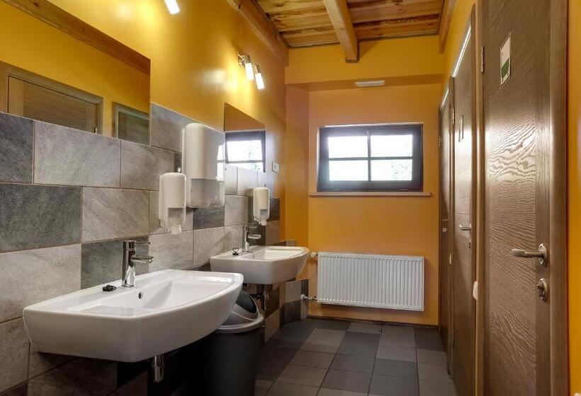 پانسیون Paegli Guest House