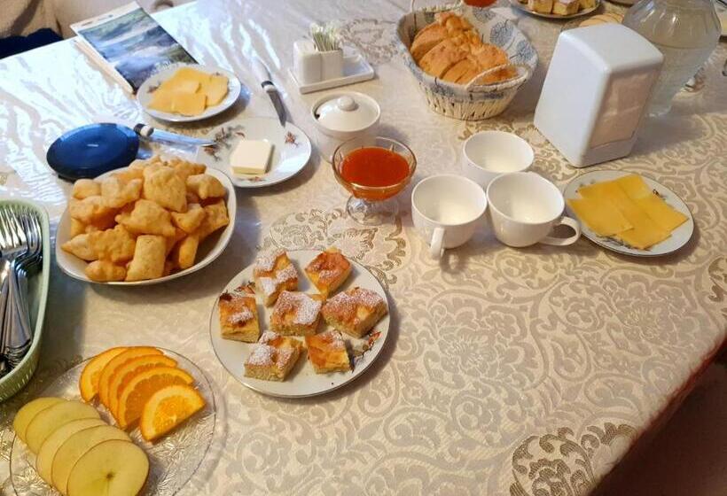 پانسیون Rahat Guesthouse