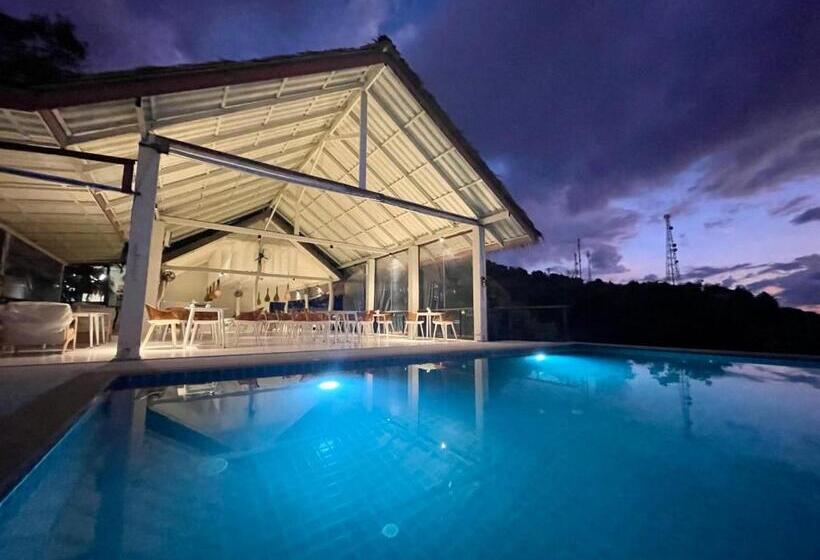 Hostel Tantawan Sea View Residence 山海居