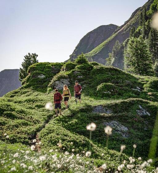 住宿加早餐  Hager S Apartments