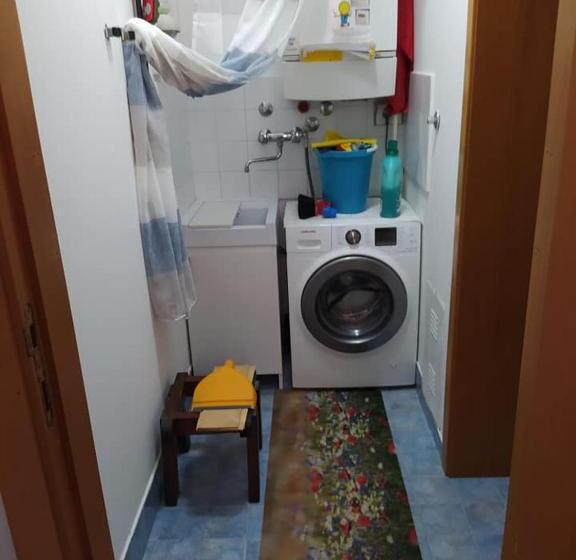 تختخواب و صبحانه Iggh Il Glicine Guest House