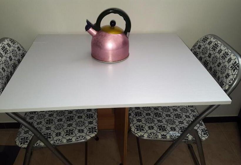 ベッドアンドブレックファースト Iggh Il Glicine Guest House