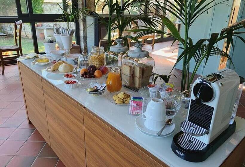 Casale Al Solivo B&b