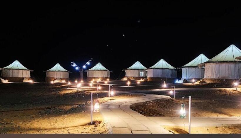 استراحتگاه Wild Heritage Desert Camp