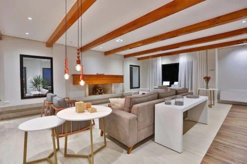 Отель Apartamento No Carpe Diem Boutique & Spa Campos Do Jordão