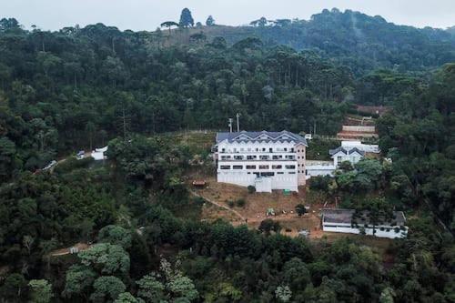 Отель Apartamento No Carpe Diem Boutique & Spa Campos Do Jordão