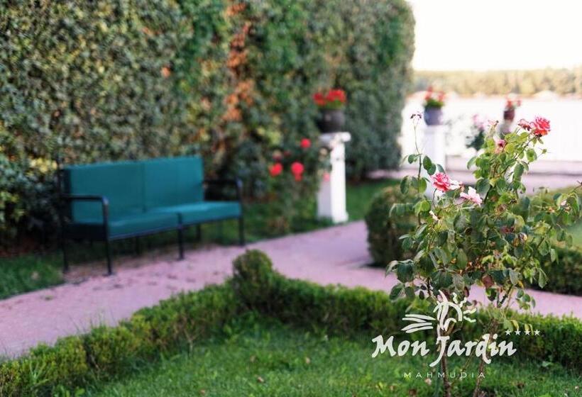 Отель Mon Jardin