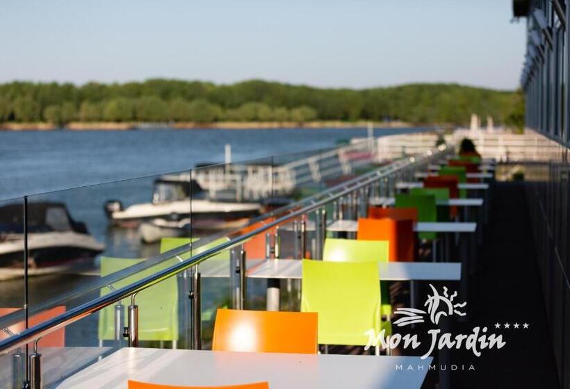 Отель Mon Jardin