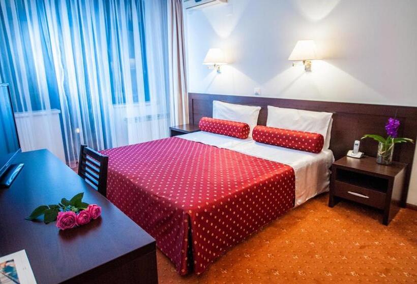 Отель Mon Jardin