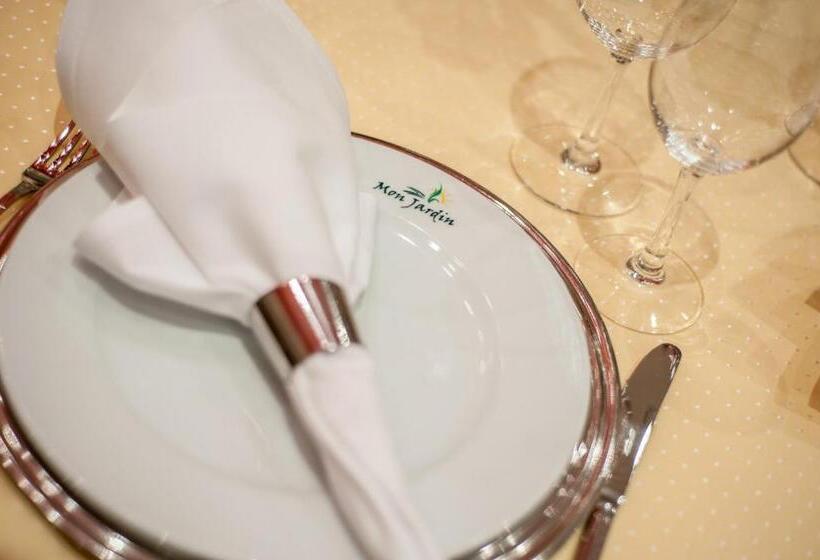 Отель Mon Jardin