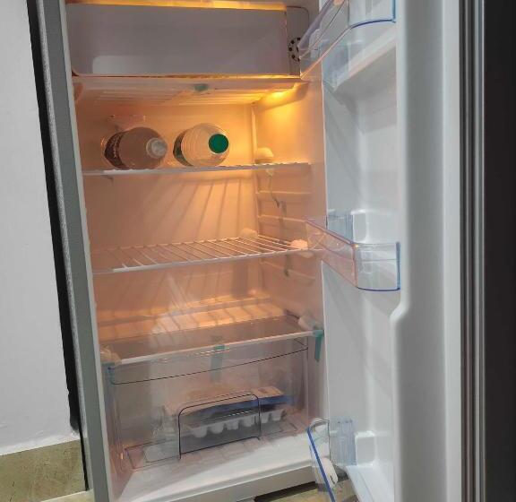 Отель Oyo Alpha Guest House Near Bestech Central Square Mall