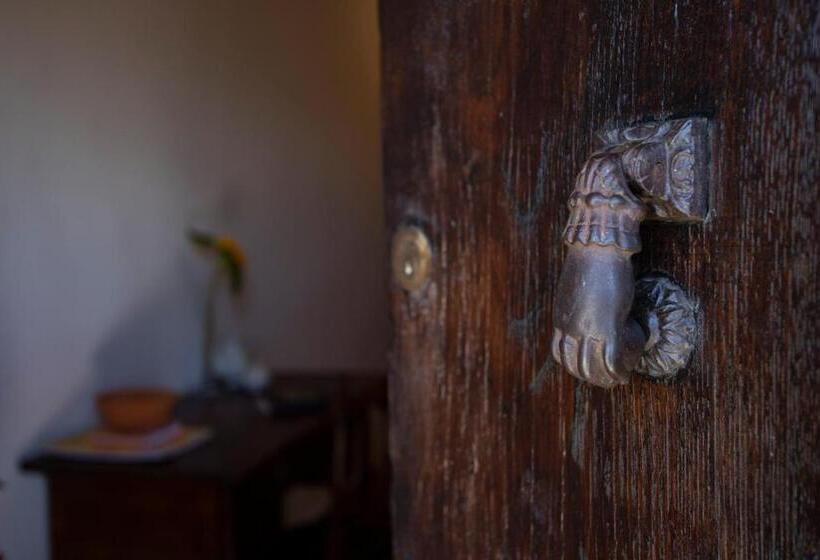 ペンション B&b La Neviera