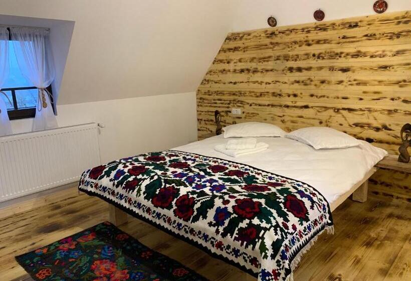 Пансион Conacul Maramureșean Bilgăr