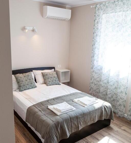 ペンション Felix 88