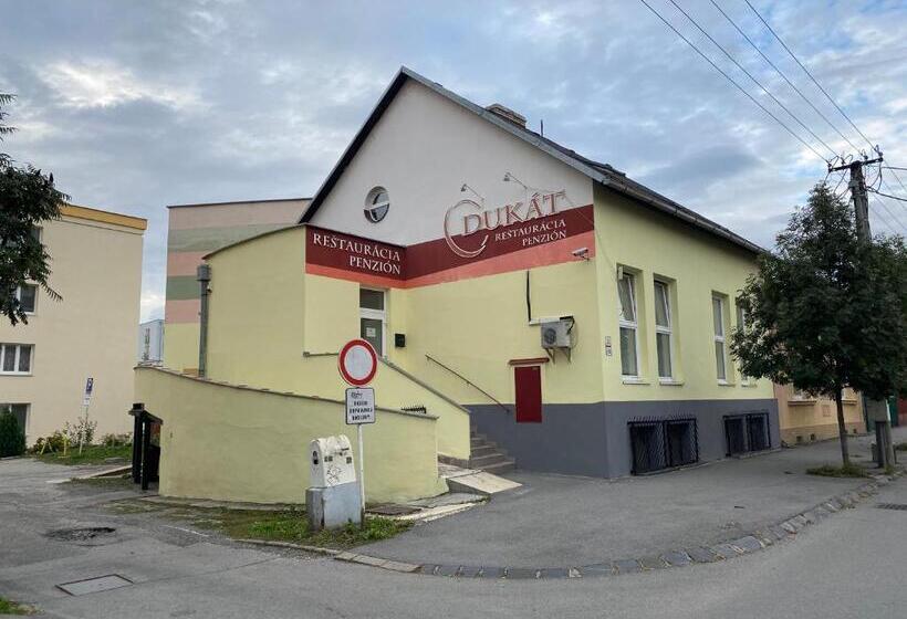 ペンション Penzión Dukát