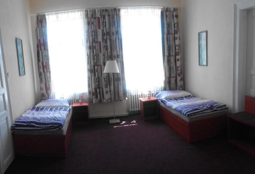 פנסיון U Jindřicha