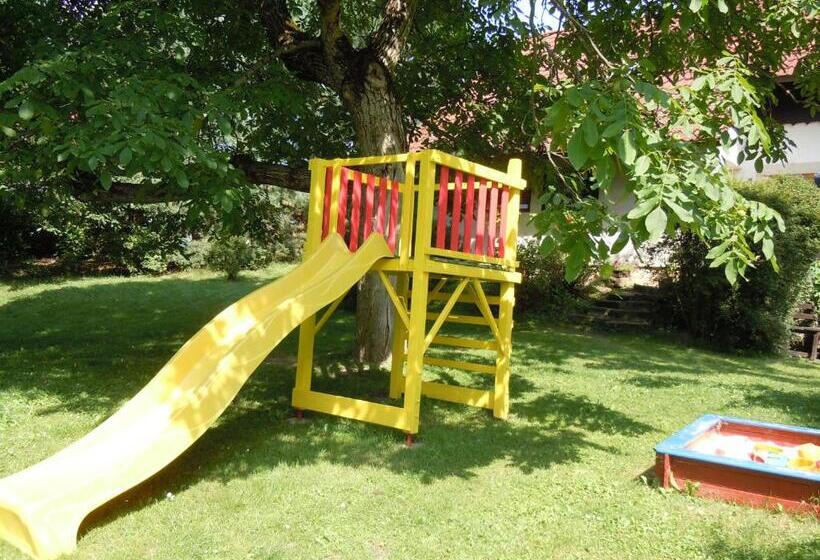 פנסיון Ubytování V českém Ráji