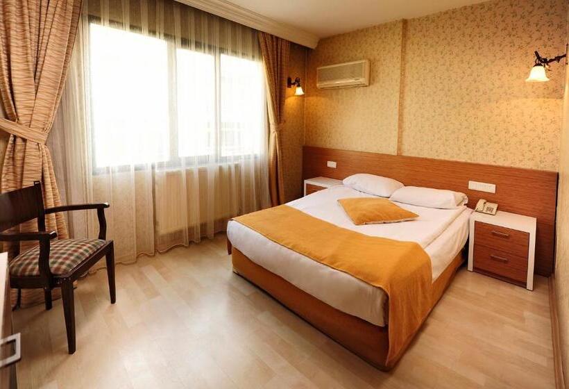 üstün Hotel Alsancak