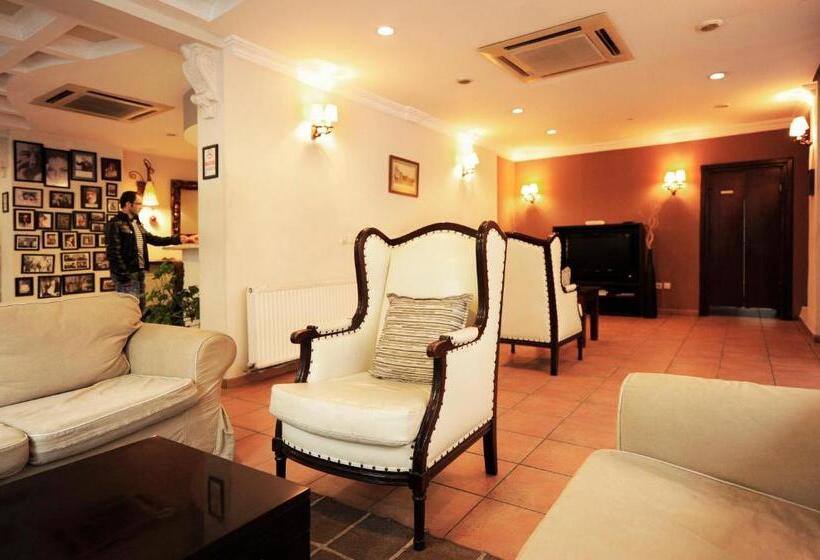 üstün Hotel Alsancak