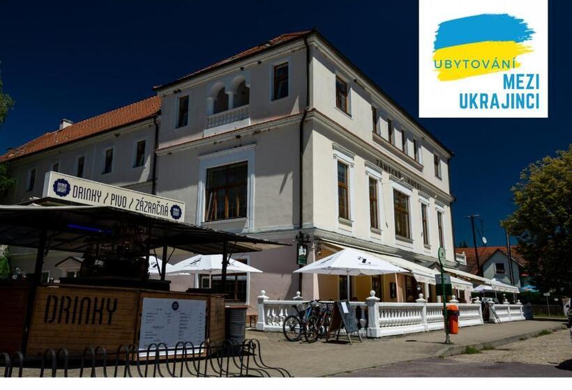 Grandhotel Sluchátko   Ex Zámecký