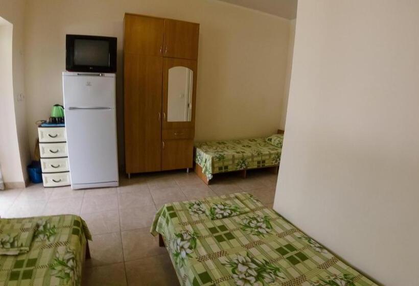 호텔 база відпочинку сонячна