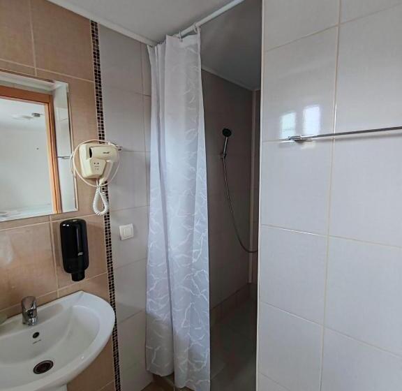 هتل Cruiser Restoran