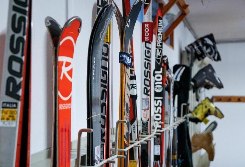 ホテル Sci Sport Rooms & Suites