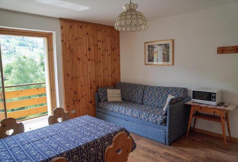 ホテル Sci Sport Rooms & Suites