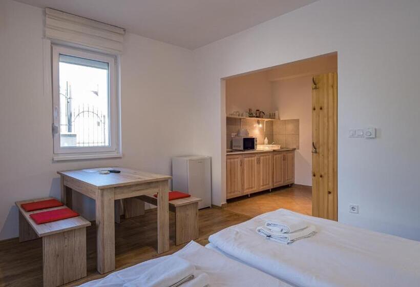 פנסיון Bordoma Falusi Vendégház