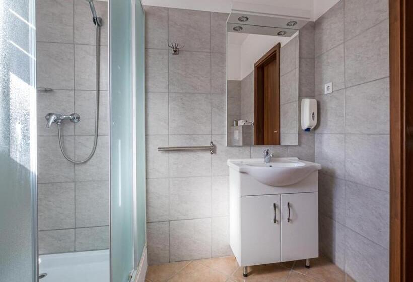 פנסיון Bordoma Falusi Vendégház