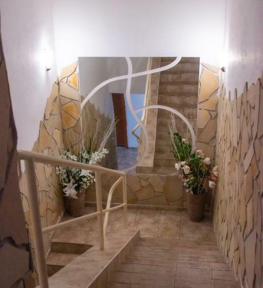 膳宿费 Penzion Axa