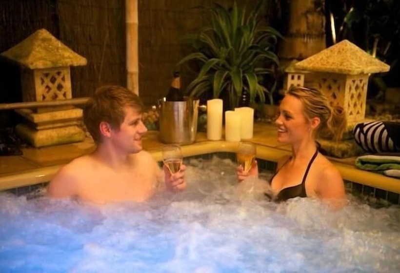 Plantation House At Whitecliffs Bed And Breakfast