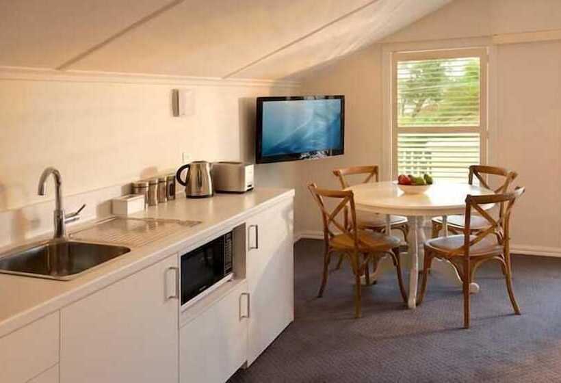 Plantation House At Whitecliffs Bed And Breakfast